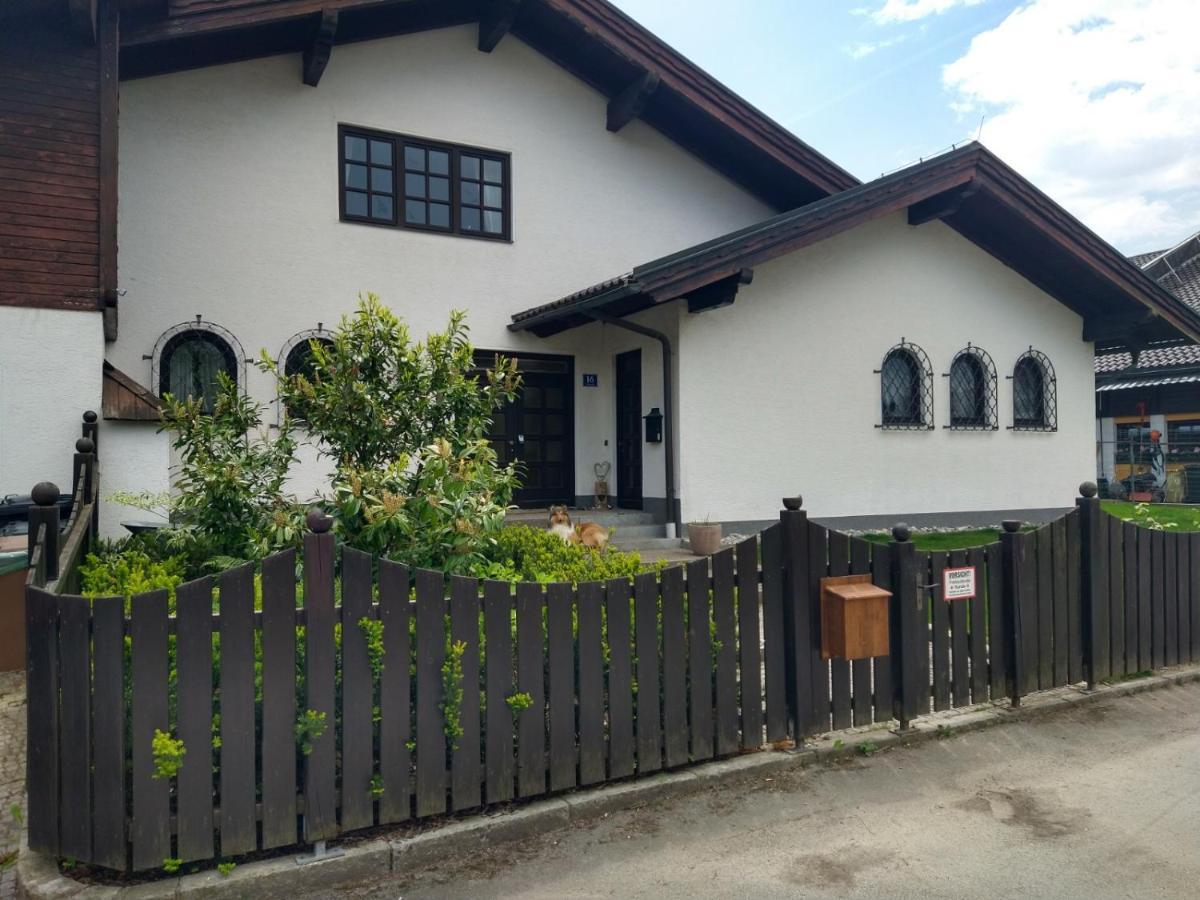 Freizeit & Erholung Am Sonnenberg & Award Gewinner 2025! Feldkirchen In Kaernten Ngoại thất bức ảnh